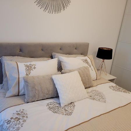 4Qualis Apartman Brassó Kültér fotó
